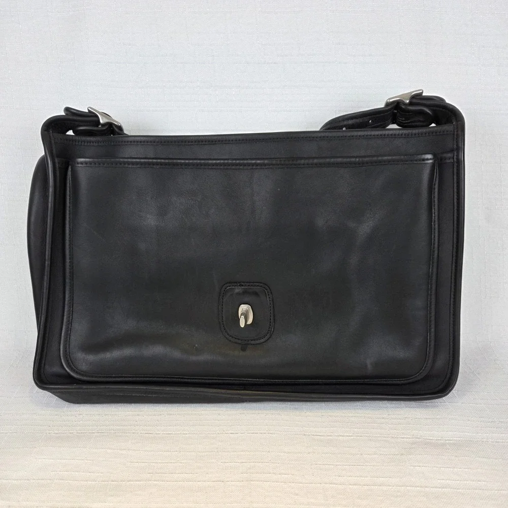 Coach Vintage Black Metropolitan Messenger Bag Leather Briefcase Authentic #5180